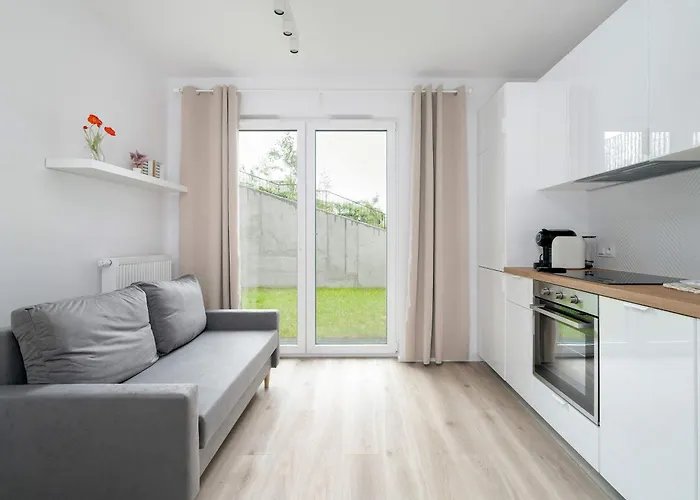 Modern Apartment Janickiego For 2 Adults And 2 Children With Parking Near Mtp By Noclegi Renters